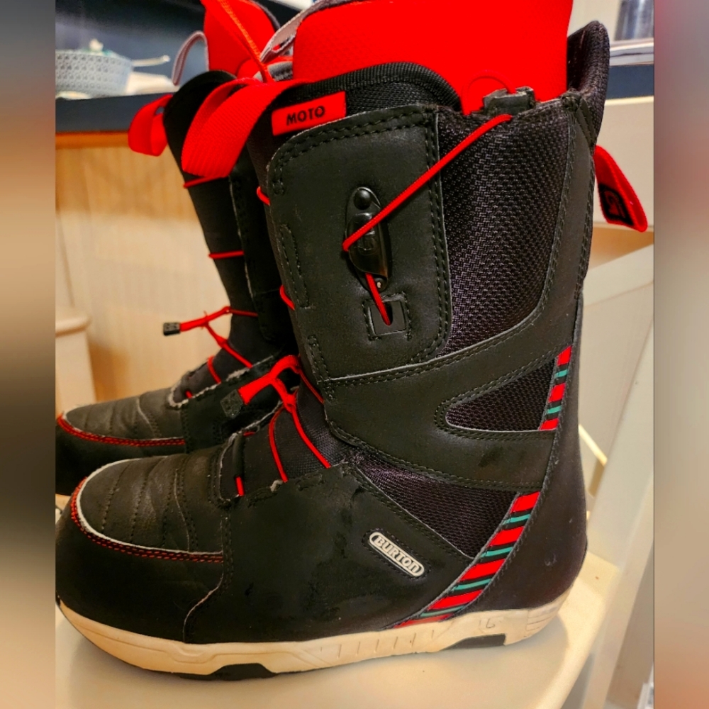 Burton snowboard boot